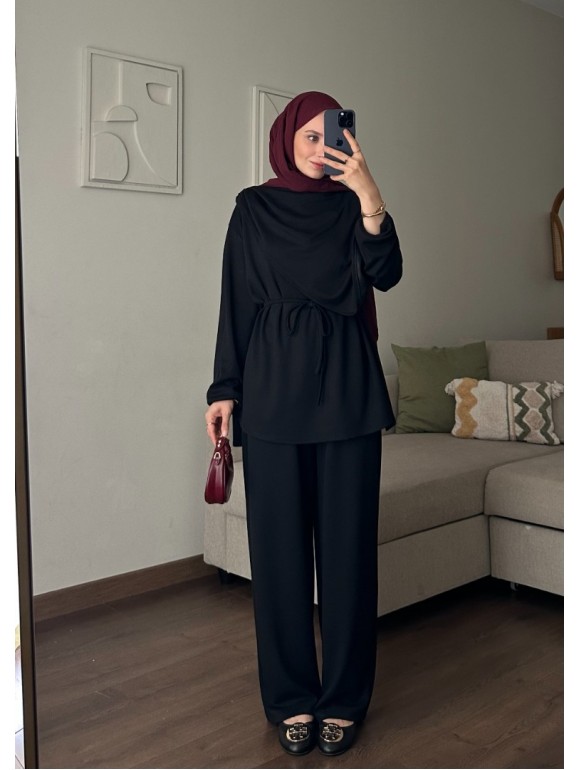 FERİA TAKIM SİYAH