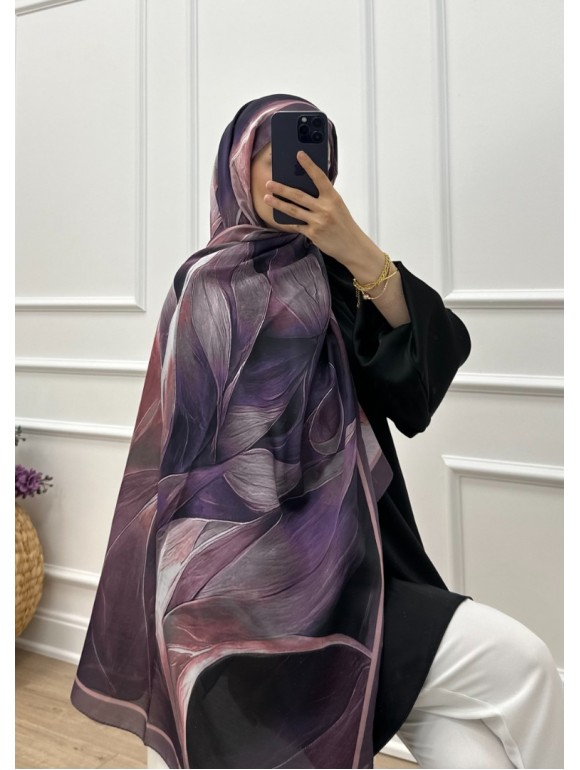 KAİA MODEL ŞAL