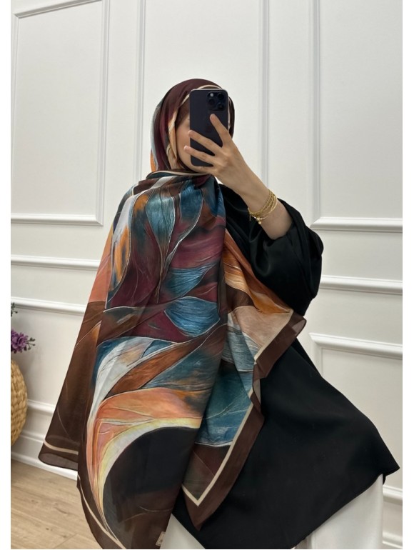 KAİA MODEL ŞAL