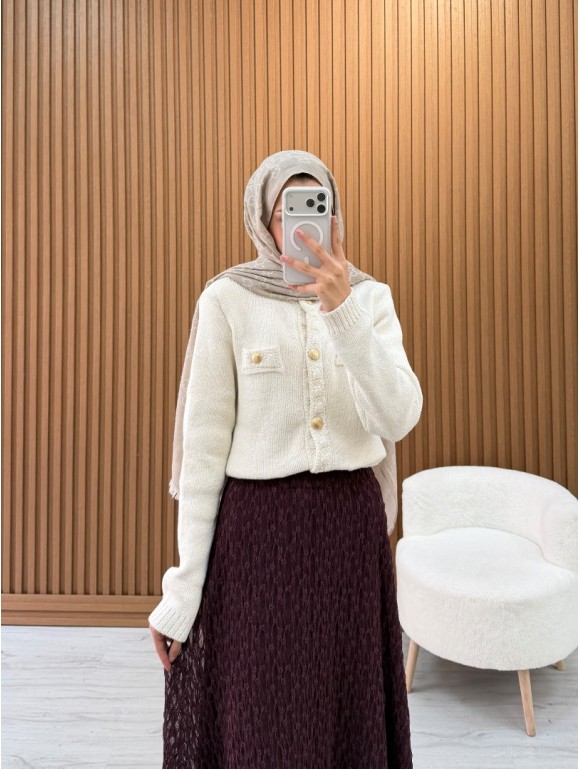 WILL HIRKA EKRU